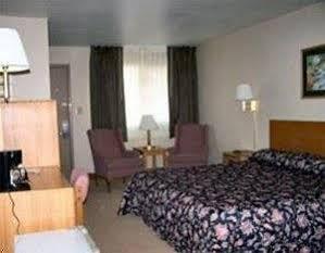 Rodeway Motel 2*